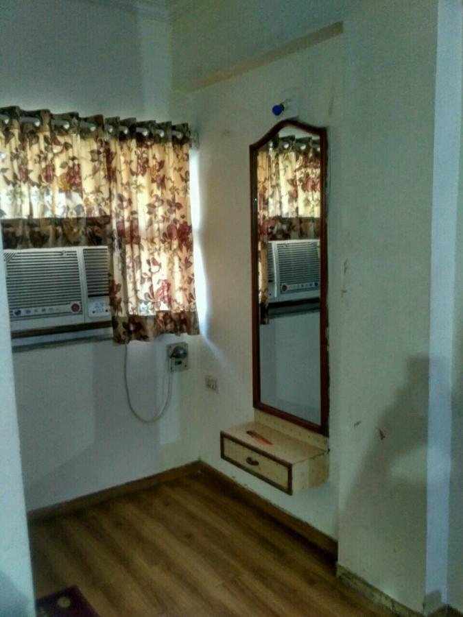 Rajshree Hotel Ahmedabad Extérieur photo