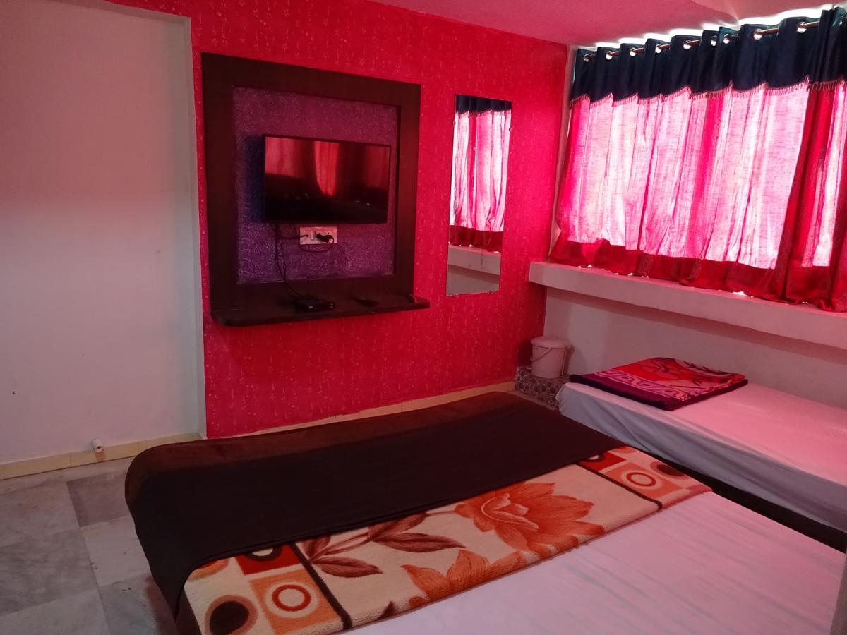 Rajshree Hotel Ahmedabad Extérieur photo